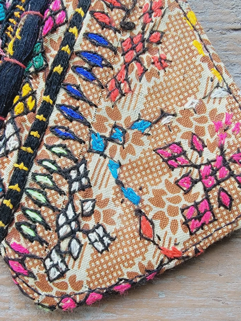 Free People embroidered banjara boho repurposed vtg leather wallet card case